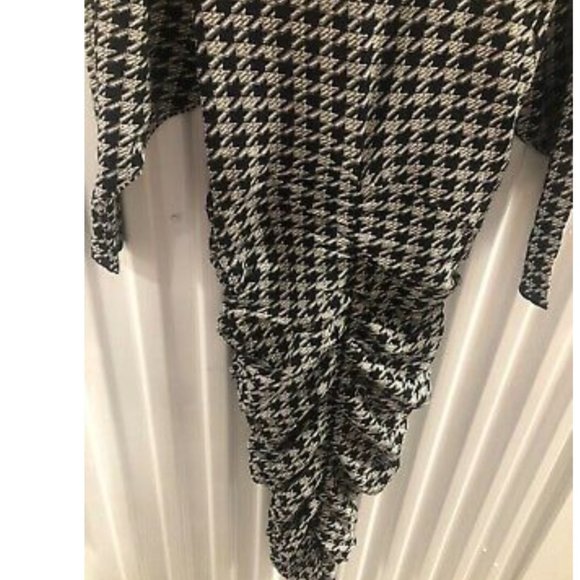 🖤🤍🖤 ZARA Houndstooth Rushed Dress, Size S, NWT - Picture 3 of 6